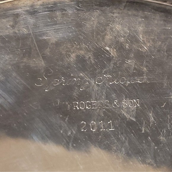 Vintage Wm Rogers & Son Spring Flowers 2011  Round Silverplate Pierced Tray EUC - Picture 3 of 9